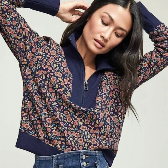 VERONICA BEARD Dylan Floral Half Zip Crop Sweatshirt Navy Blue Multi - Picture 1 of 15